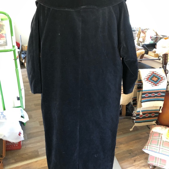 Velvet waterproof vintage coat - Picture 2 of 5